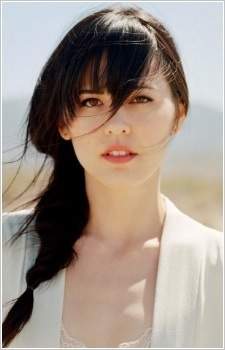 Priscilla Ahn