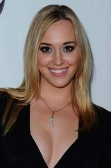 Andrea Bowen